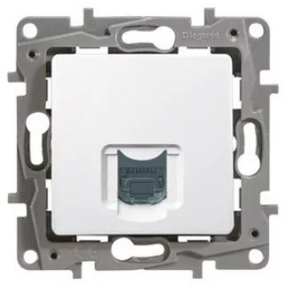 Legrand Niloé UTP csatlakozóaljzat RJ45 fehér CAT6